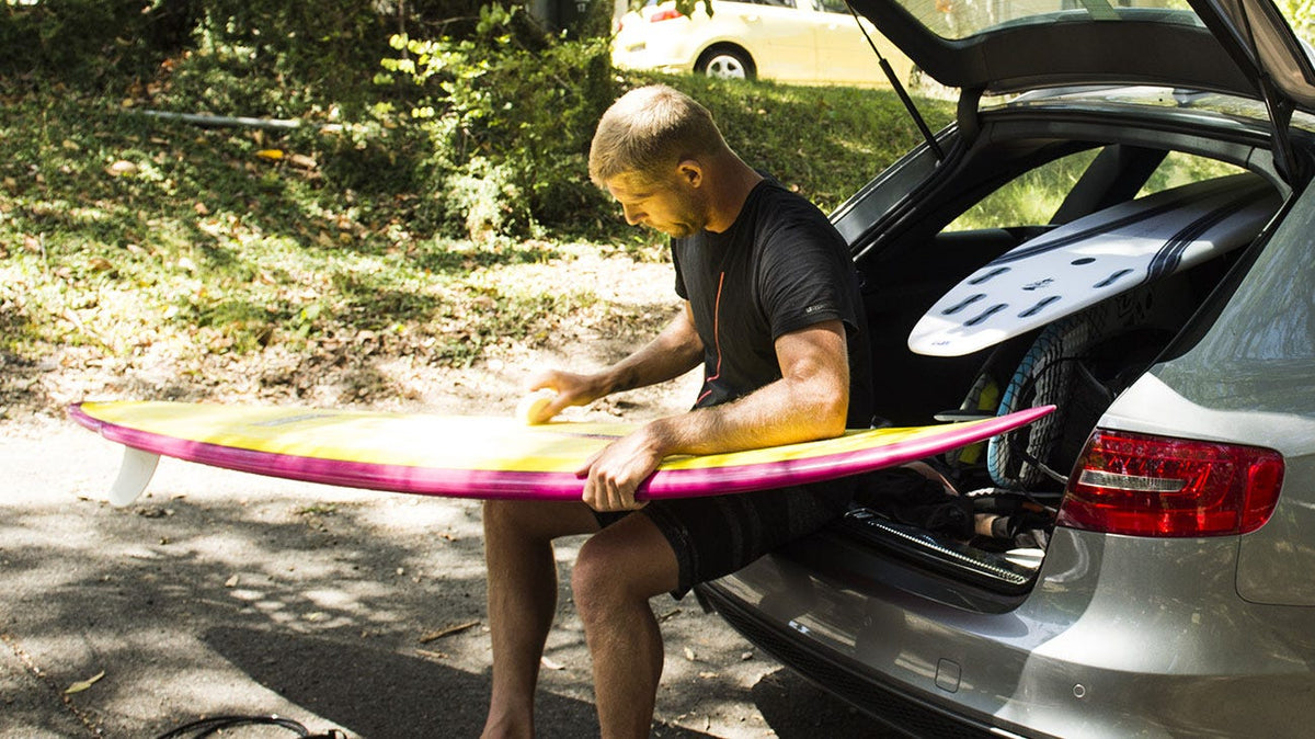 Guide Pratique pour Waxer Sa Planche : Étapes, Astuces et Conseils