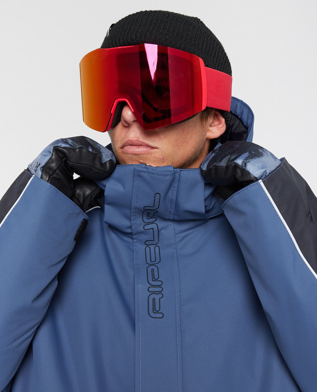 00MMOU_2359_6_1759107954000