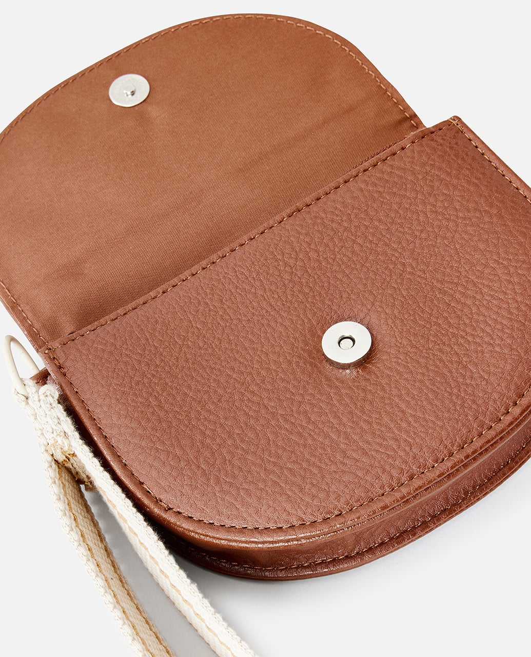 00YWWA_3020_4_1759109028000