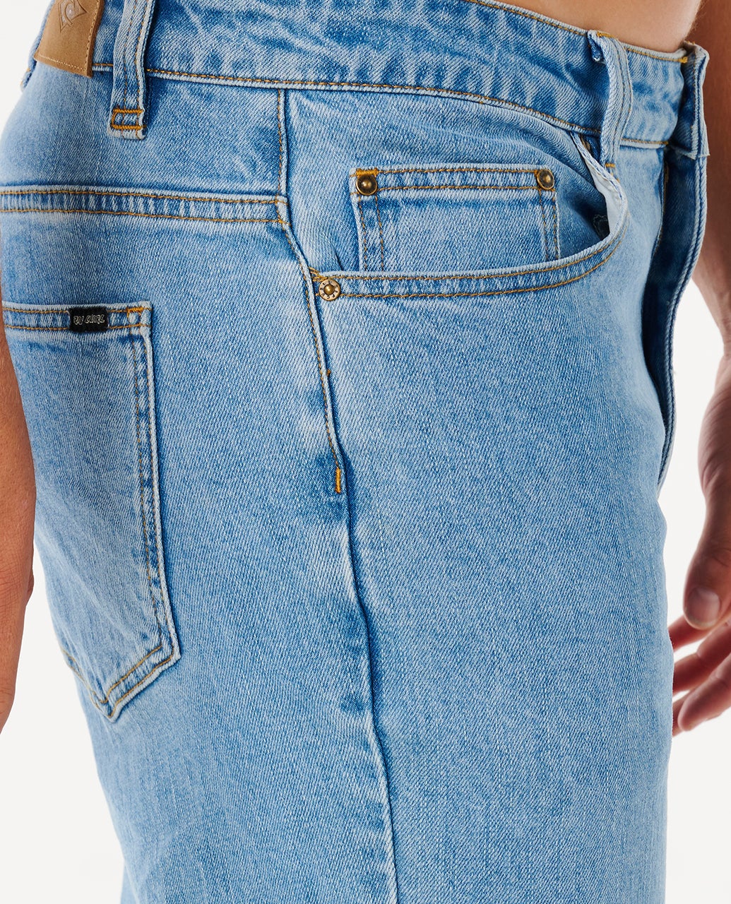 01EMPA_9421_5_1759110660000