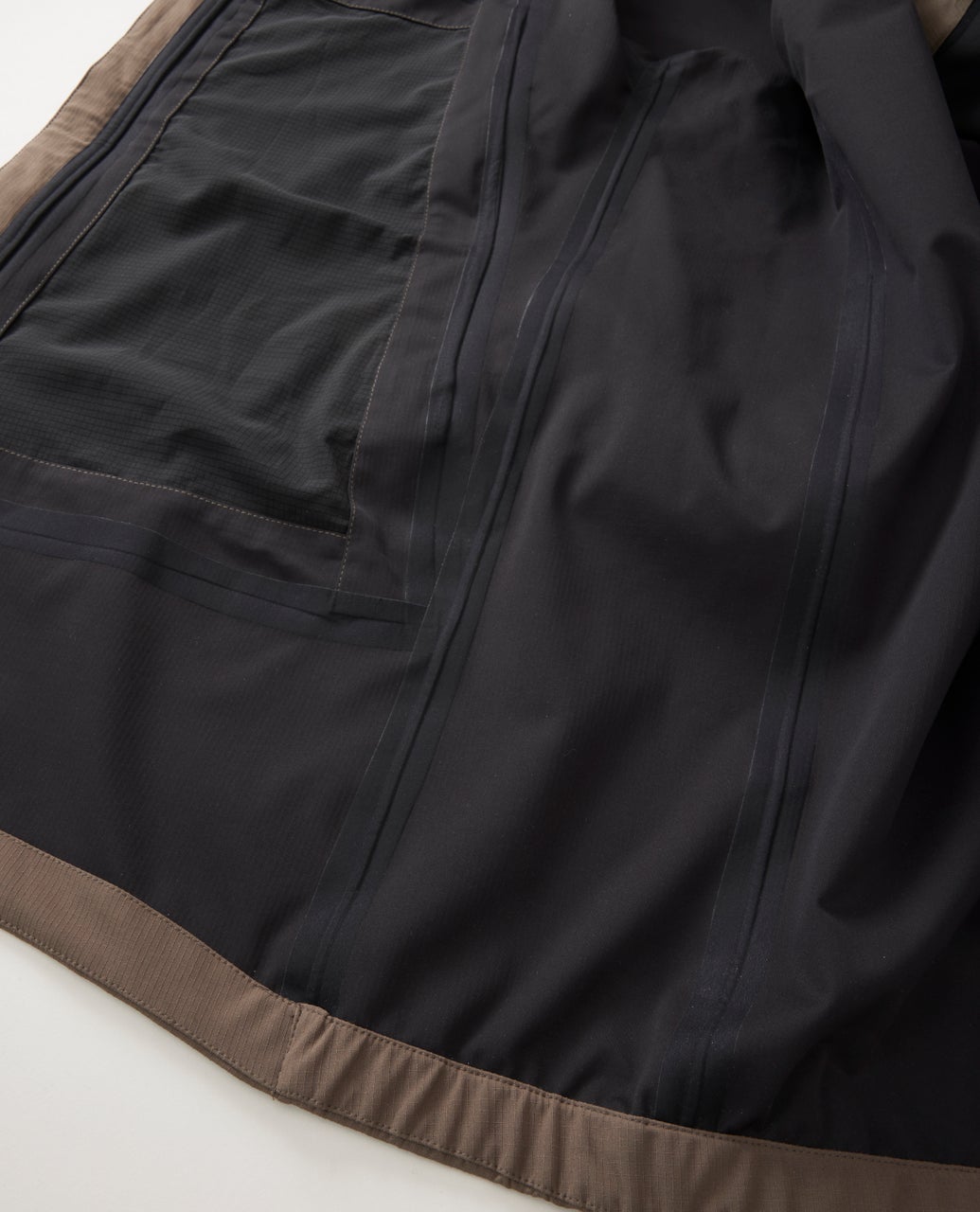 01JMJA_2134_14_1759111128000