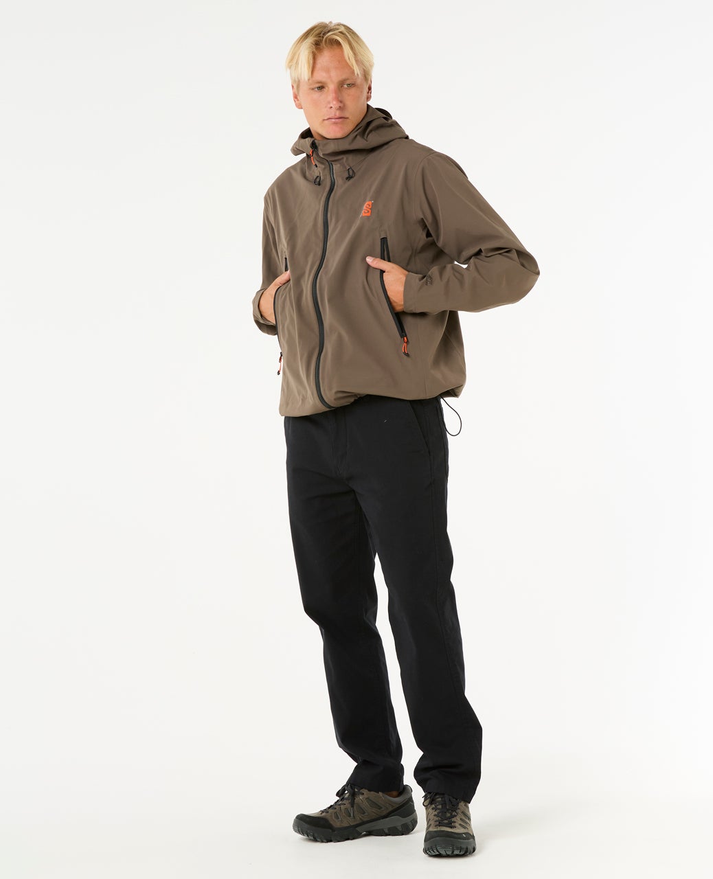 01JMJA_2134_4_1759111129000