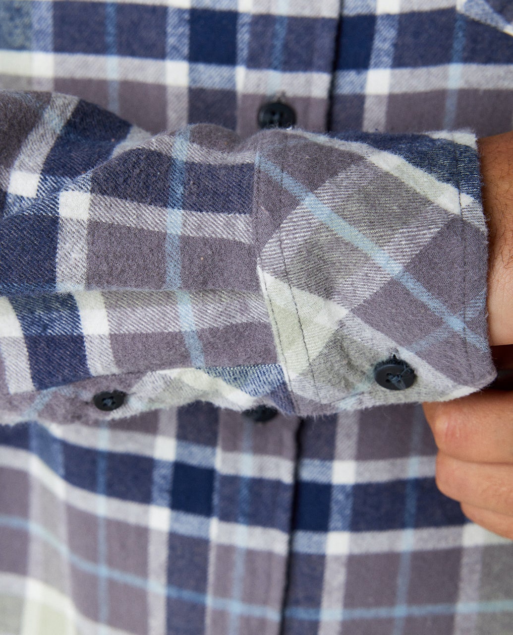 02OMSH_1221_6_1759721702000