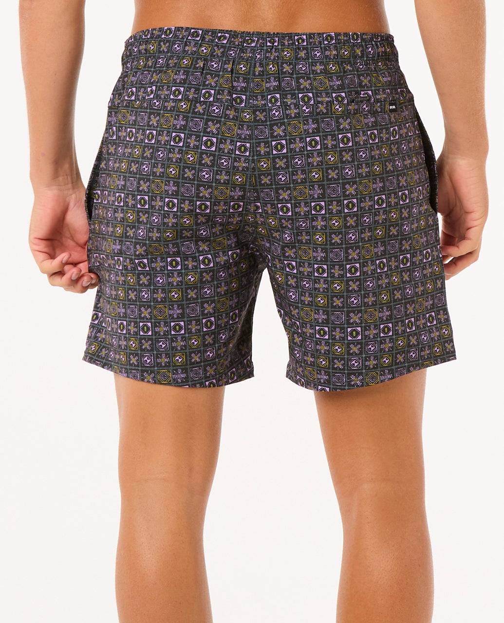 09GMBO_5587_3_1759124715000