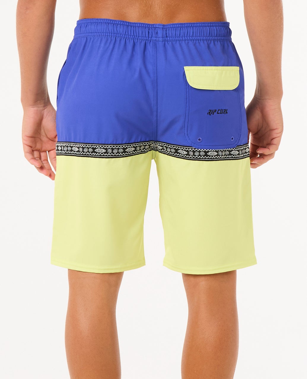 0C3MBO_2140_3_1759127207000