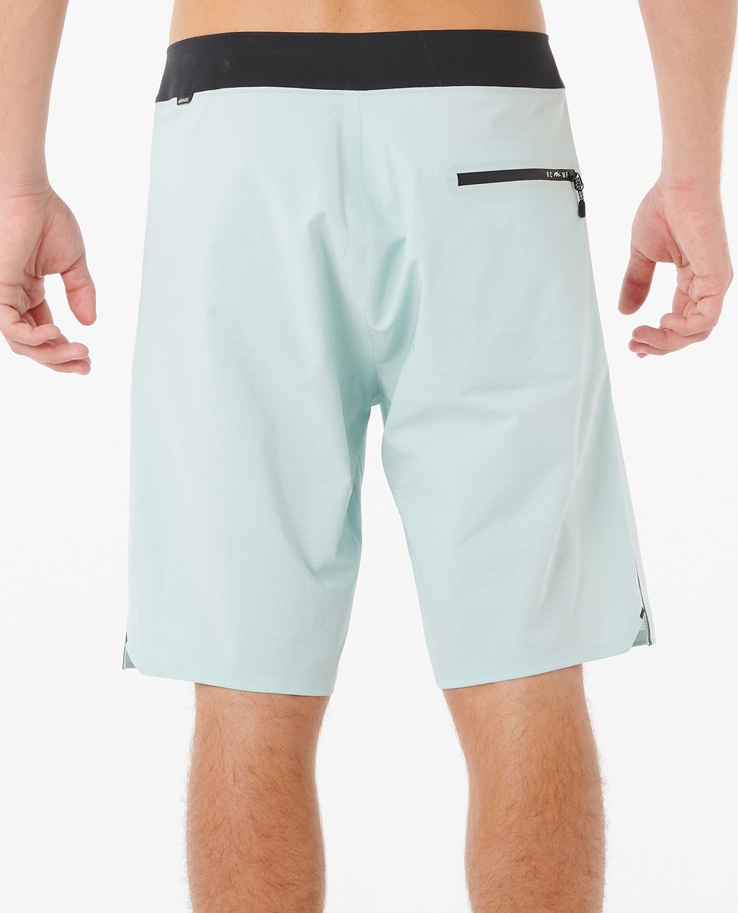 0DTMBO_2365_3_1759730693000