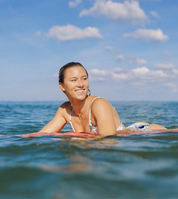 The pro surfer Alyssa Spencer