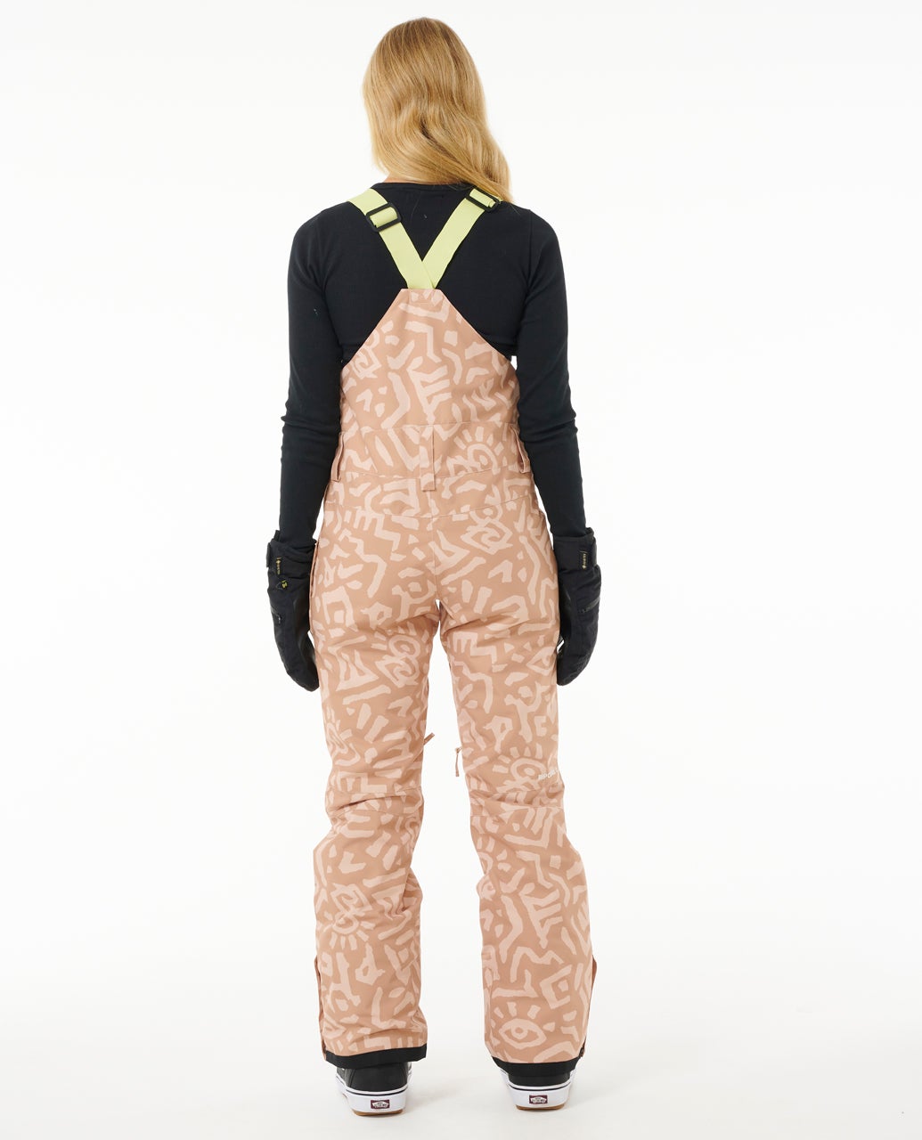 008WOU_0001_3_1759106377000