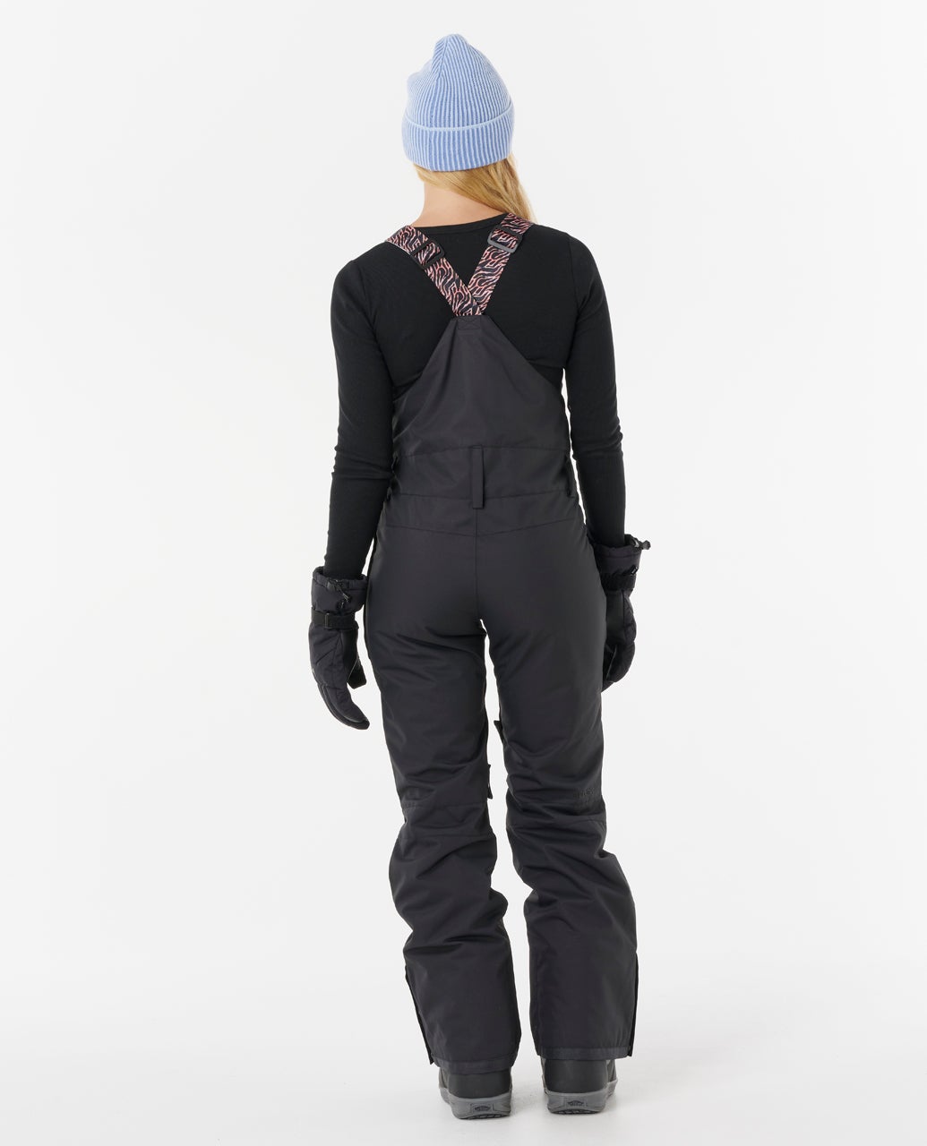 008WOU_1873_3_1759106386000