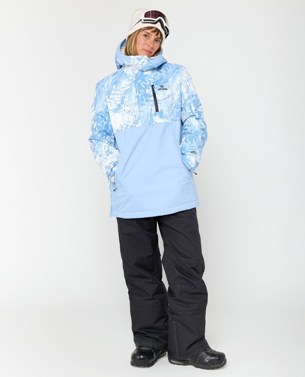 00HWOU_8962_4_1759107420000