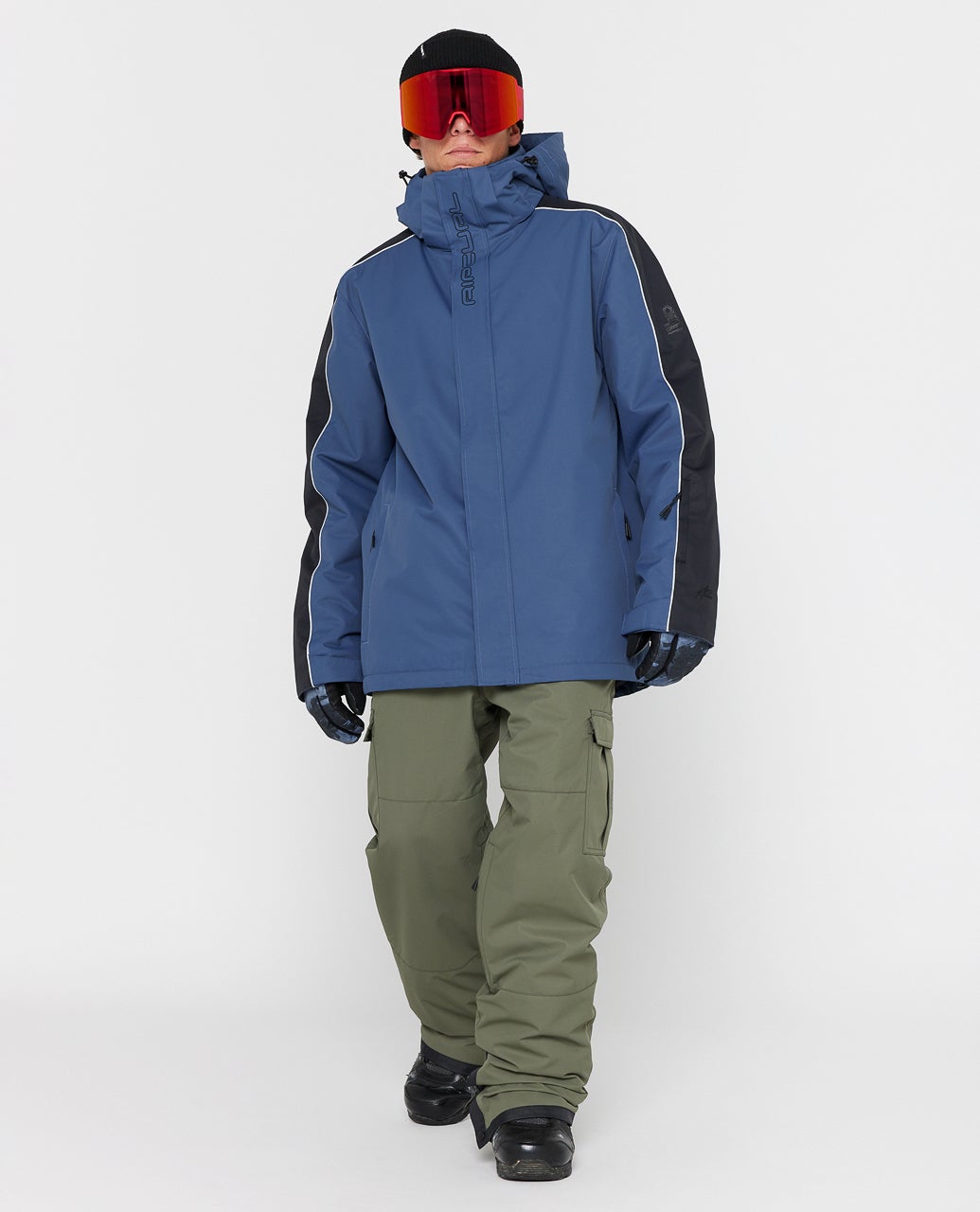 00MMOU_2359_4_1759107953000