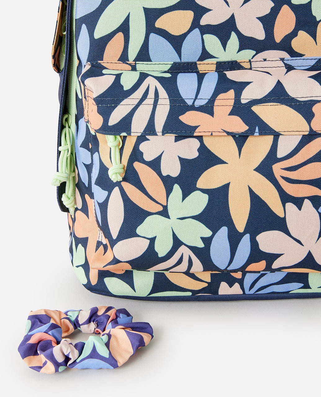 038WBA_3282_4_1759116136000