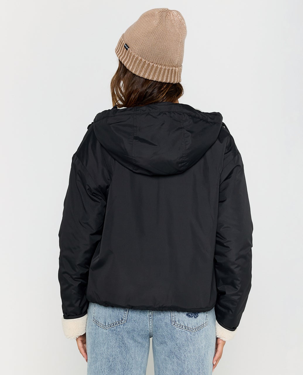 03CWJA_8264_3_1759116369000