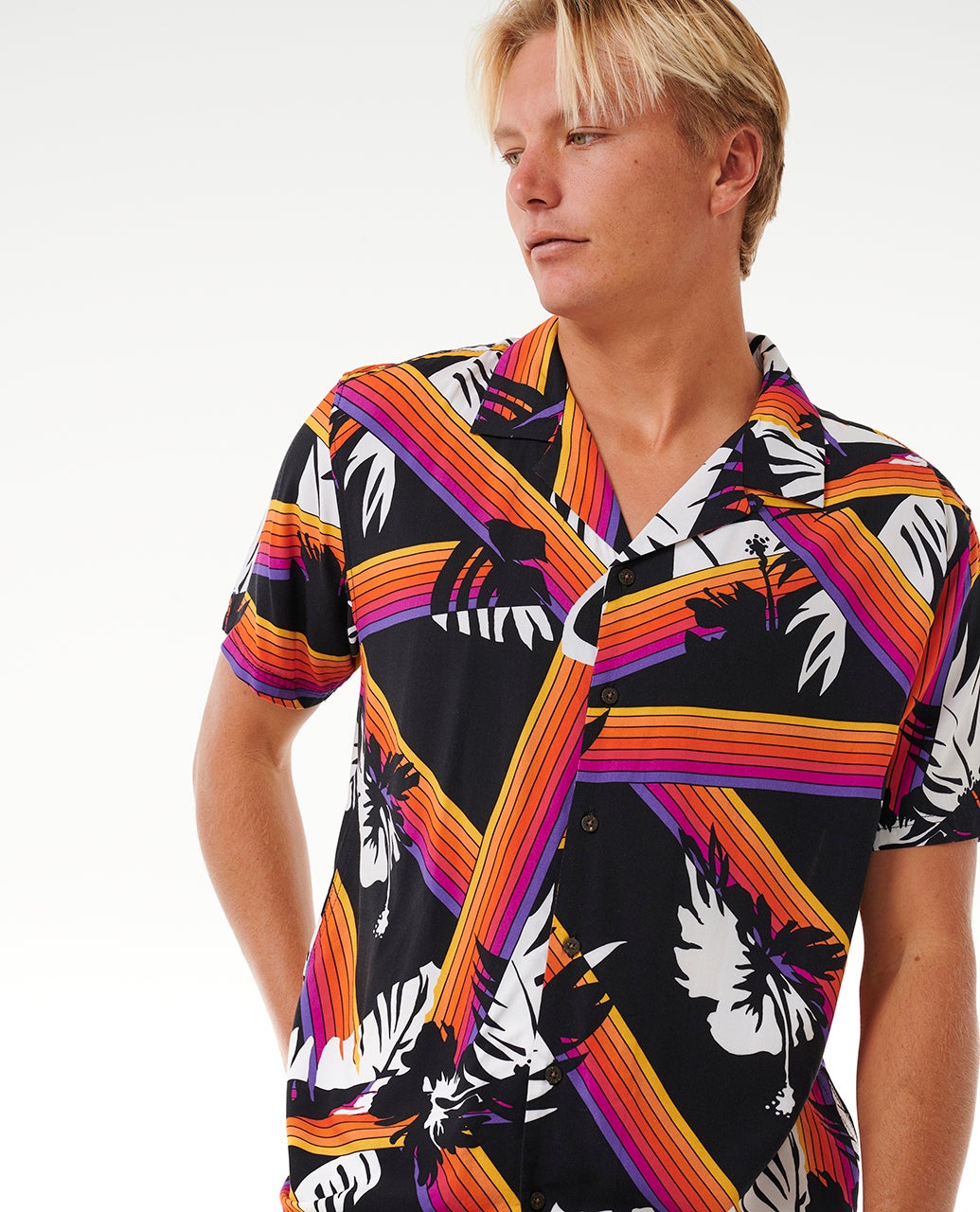 03OMSH_0090_6_1759117206000