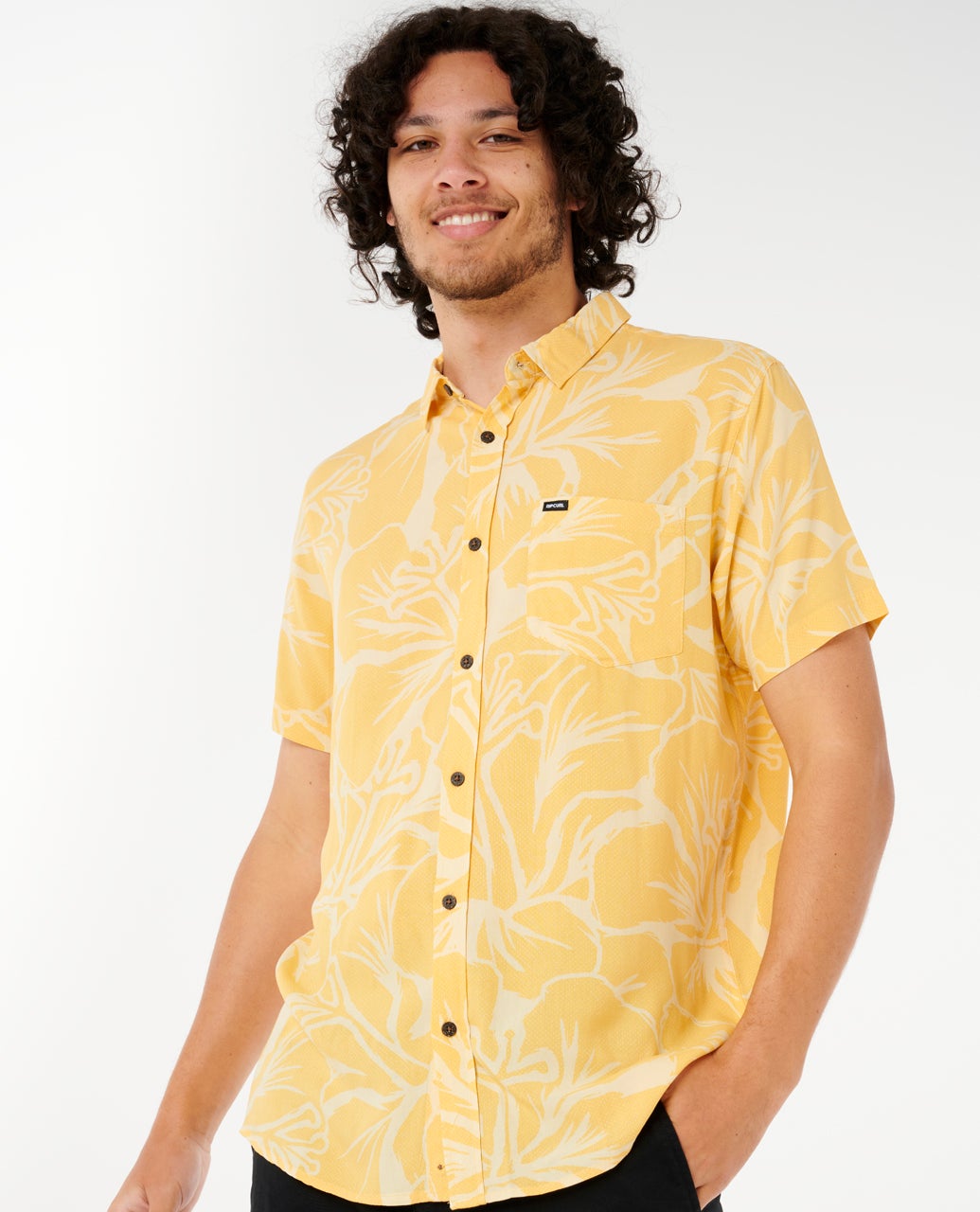 04UMSH_2214_6_1759119512000