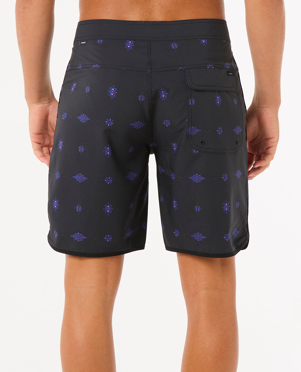 0C2MBO_0090_3_1759127179000