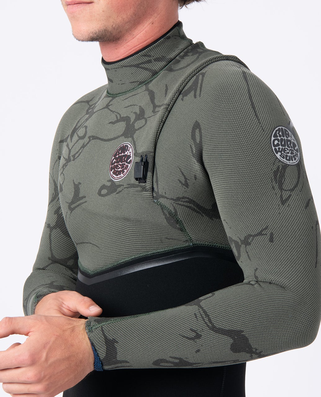 17MMFS_2375_7_1759140773000