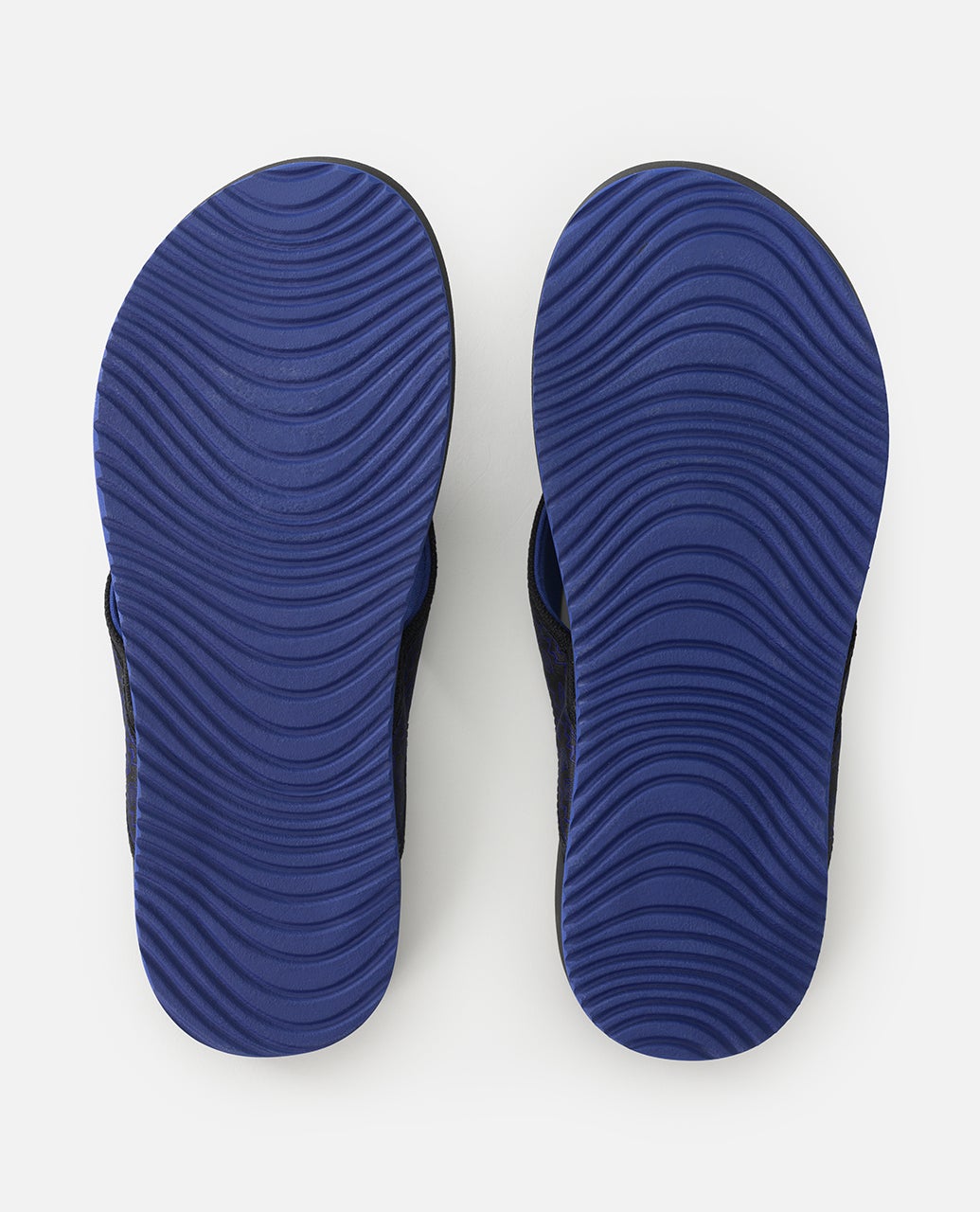 1CIMOT_3328_4_1759144112000