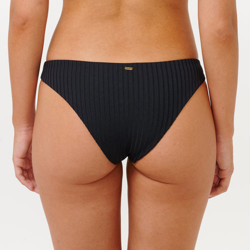 TANGA-SCHNITT